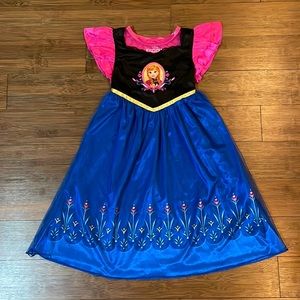 Frozen Anna dress/nightgown